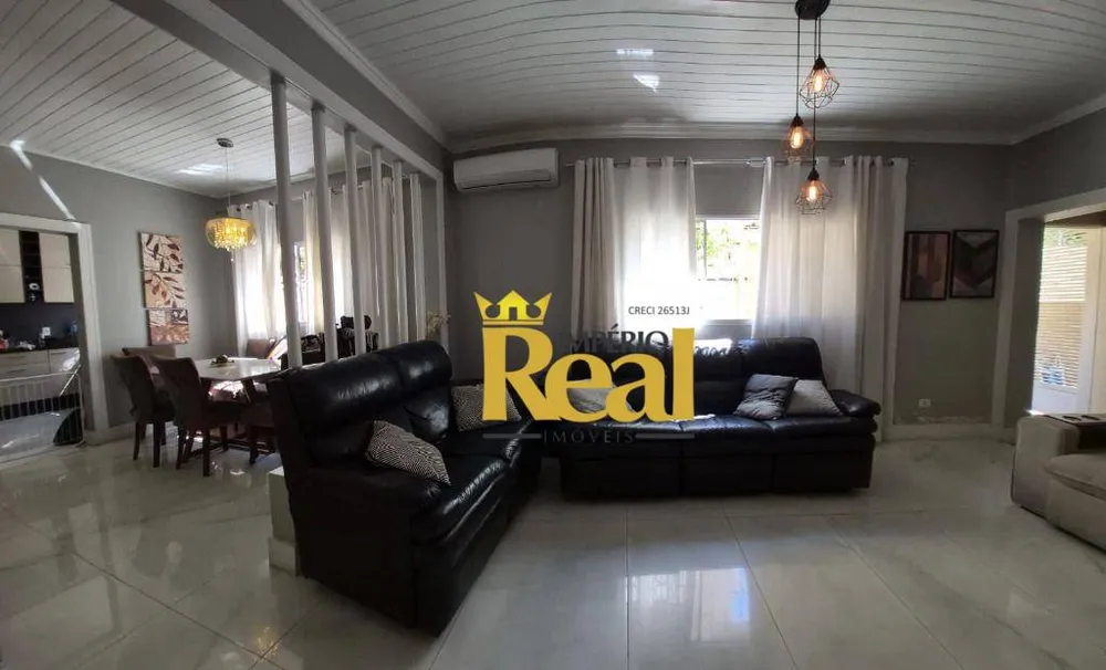 Casa, 3 quartos, 260 m² - Foto 1