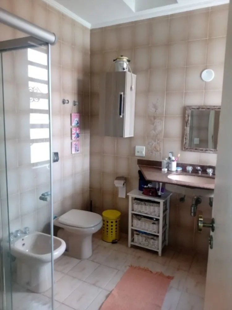Casa, 5 quartos, 260 m² - Foto 2