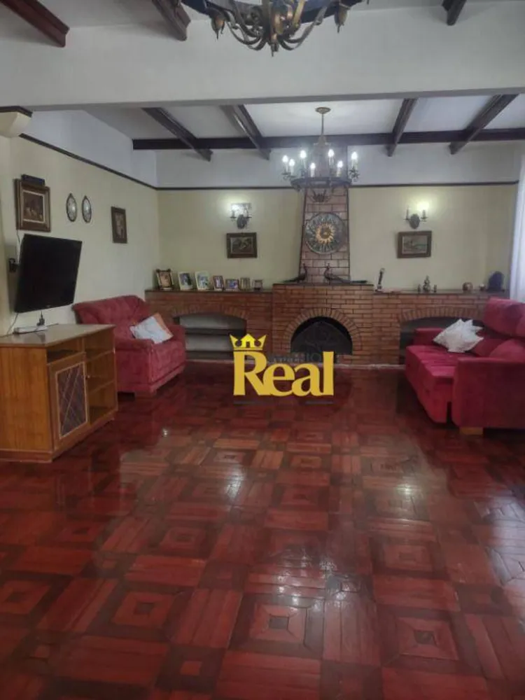 Sobrado, 4 quartos, 330 m² - Foto 1