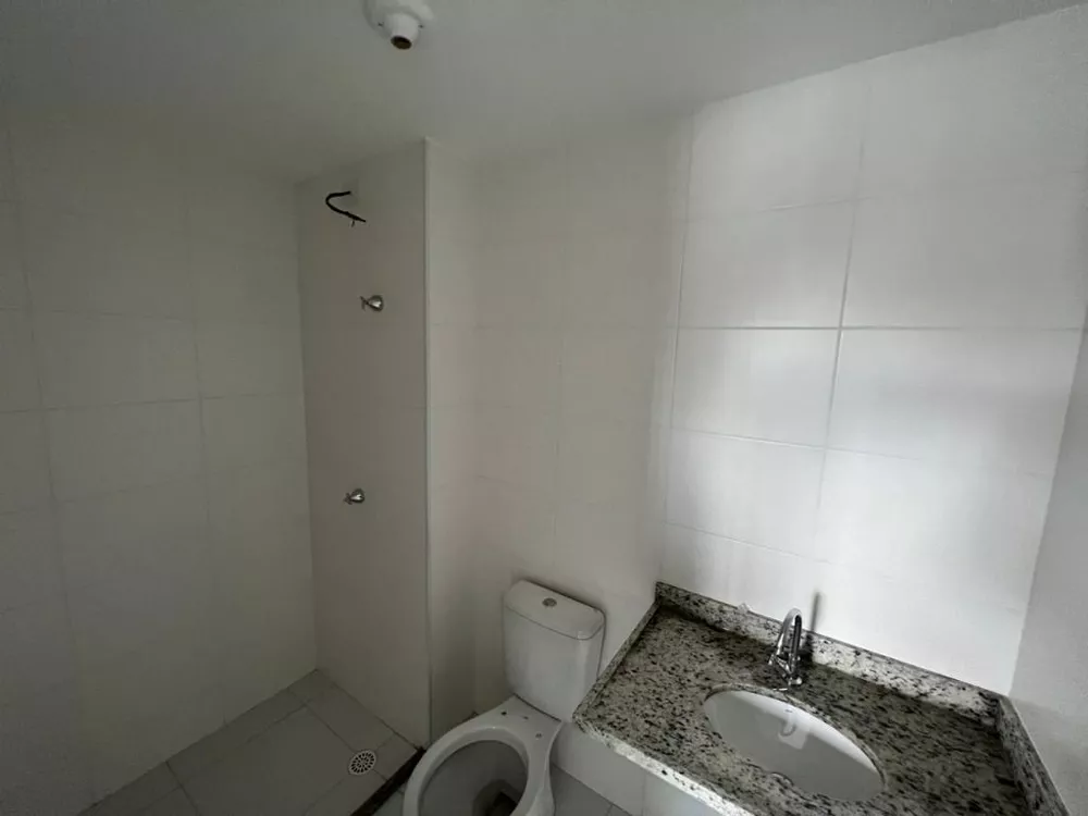 Apartamento à venda com 1 quarto, 28m² - Foto 2