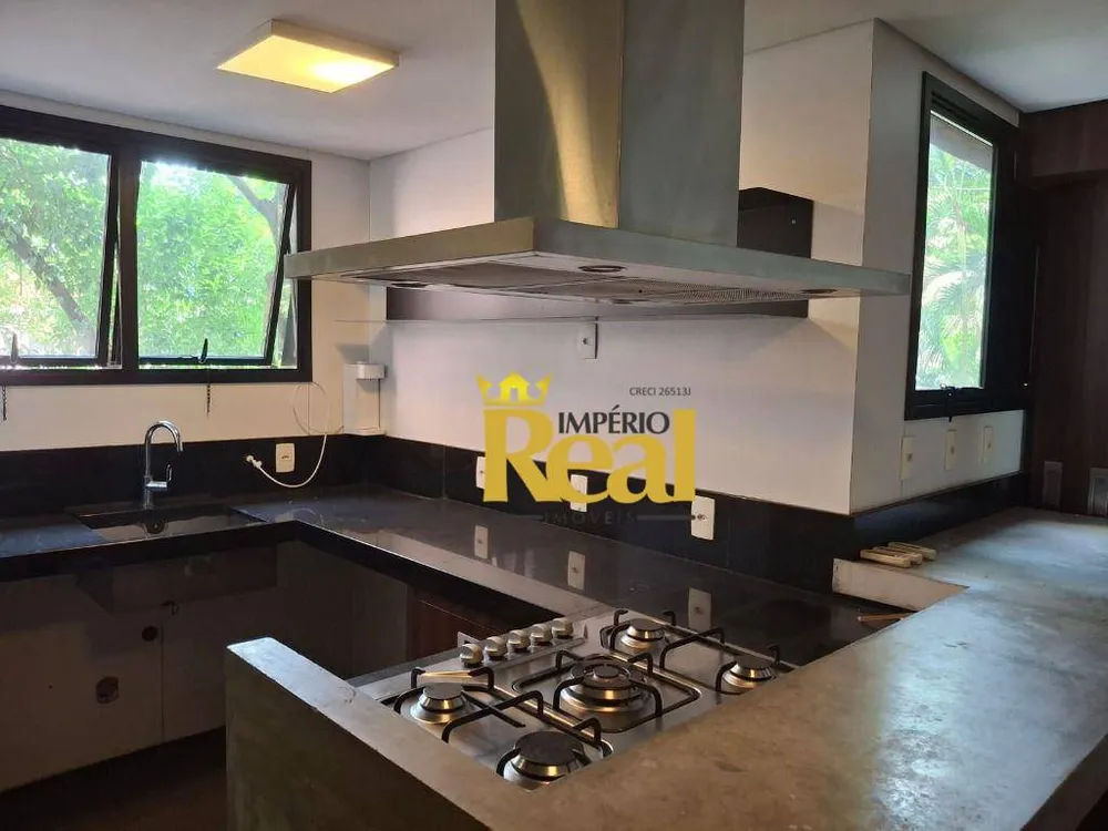 Apartamento, 3 quartos, 187 m² - Foto 2