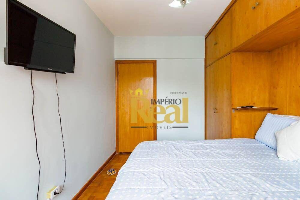 Apartamento à venda com 3 quartos, 104m² - Foto 2