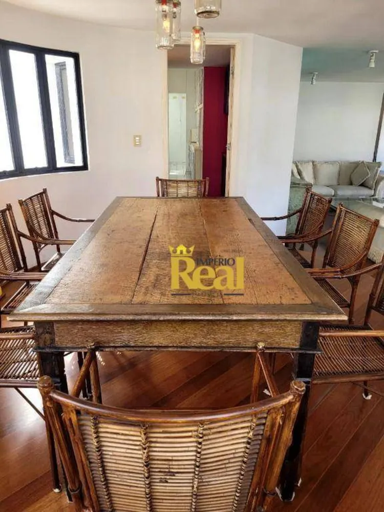 Apartamento, 3 quartos, 220 m² - Foto 8