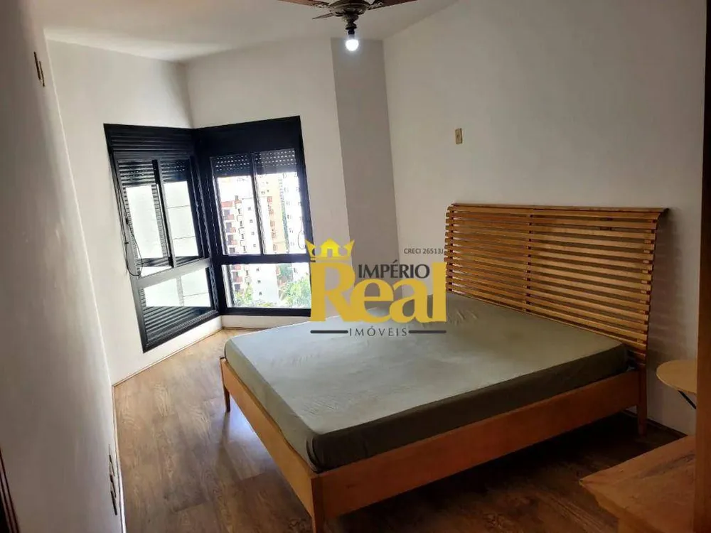 Apartamento, 3 quartos, 220 m² - Foto 2