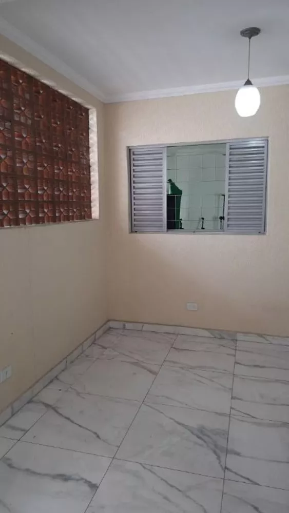 Sobrado à venda com 4 quartos, 250m² - Foto 9