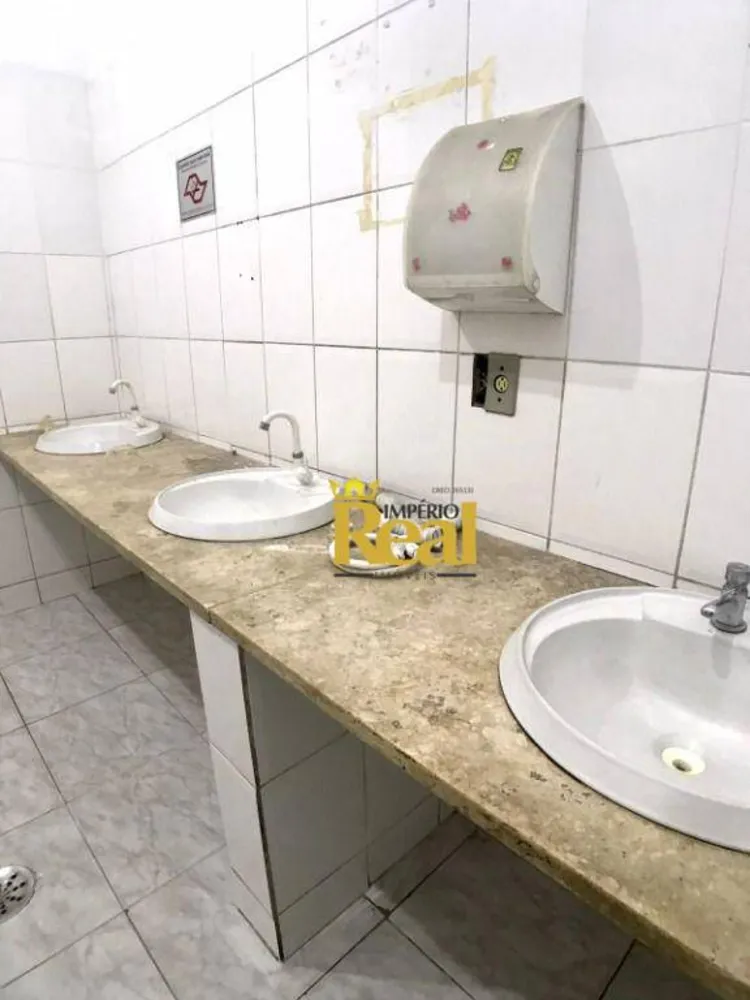 Depósito-Galpão, 840 m² - Foto 1