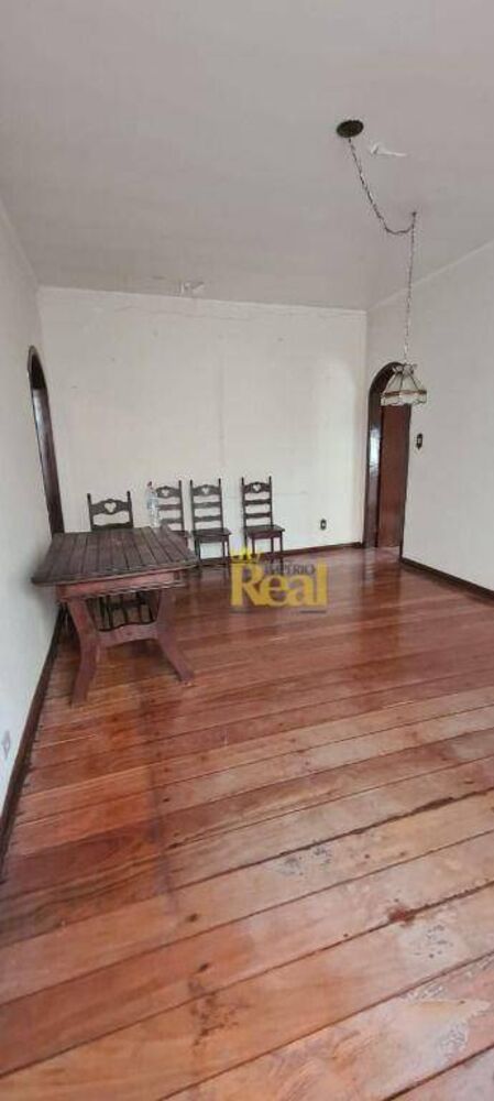 Sobrado à venda com 3 quartos, 228m² - Foto 2