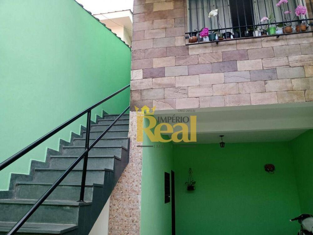Sobrado, 4 quartos, 178 m² - Foto 1