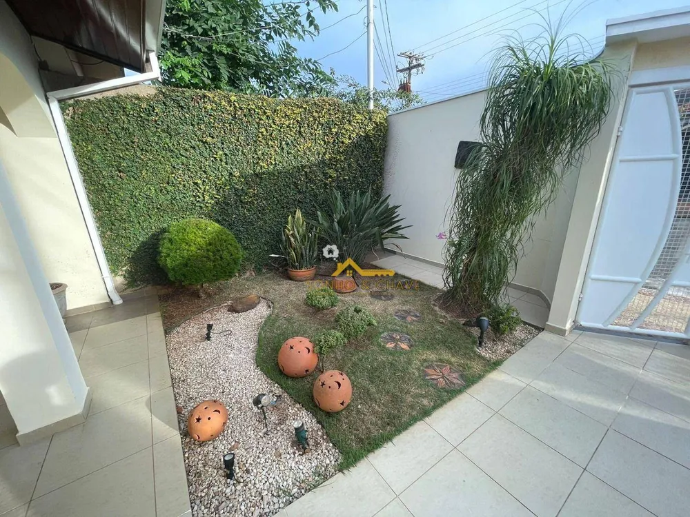 Casa, 3 quartos, 133 m² - Foto 1