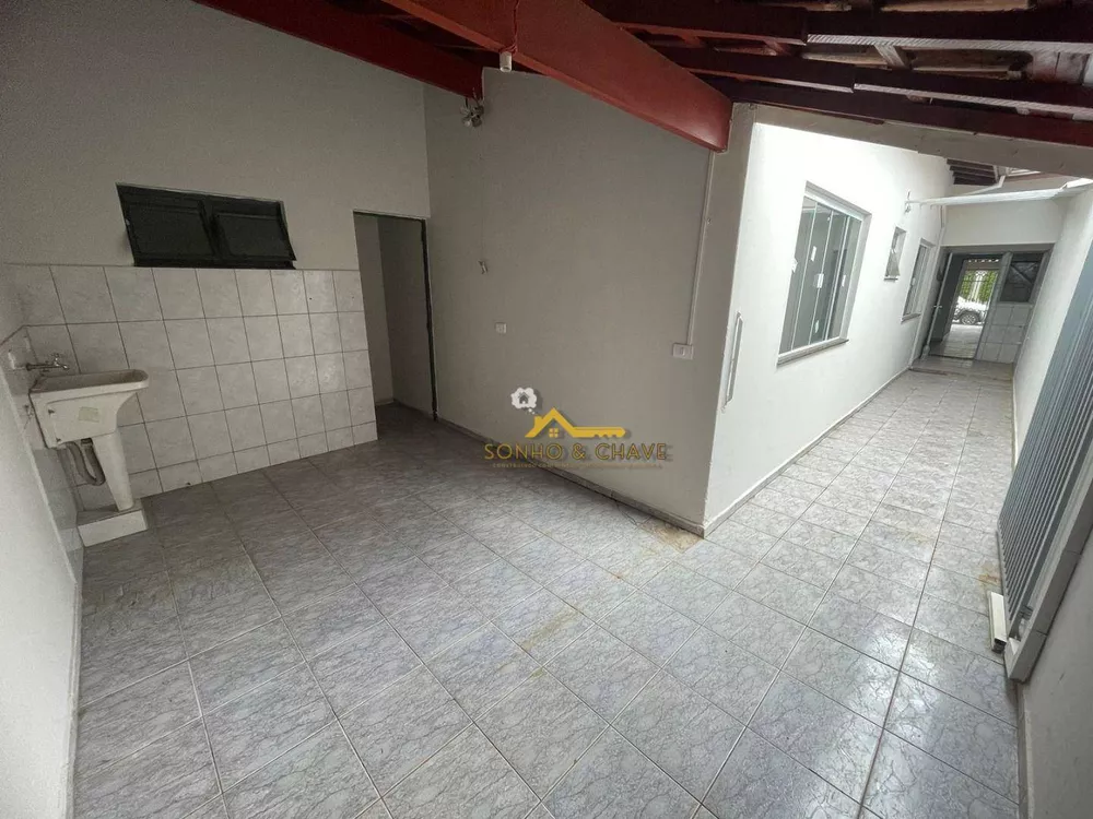 Casa à venda com 2 quartos, 155M2 - Foto 4