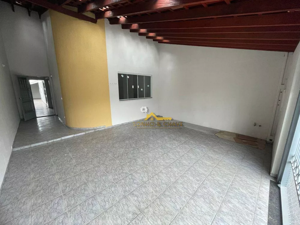 Casa à venda com 2 quartos, 155M2 - Foto 1