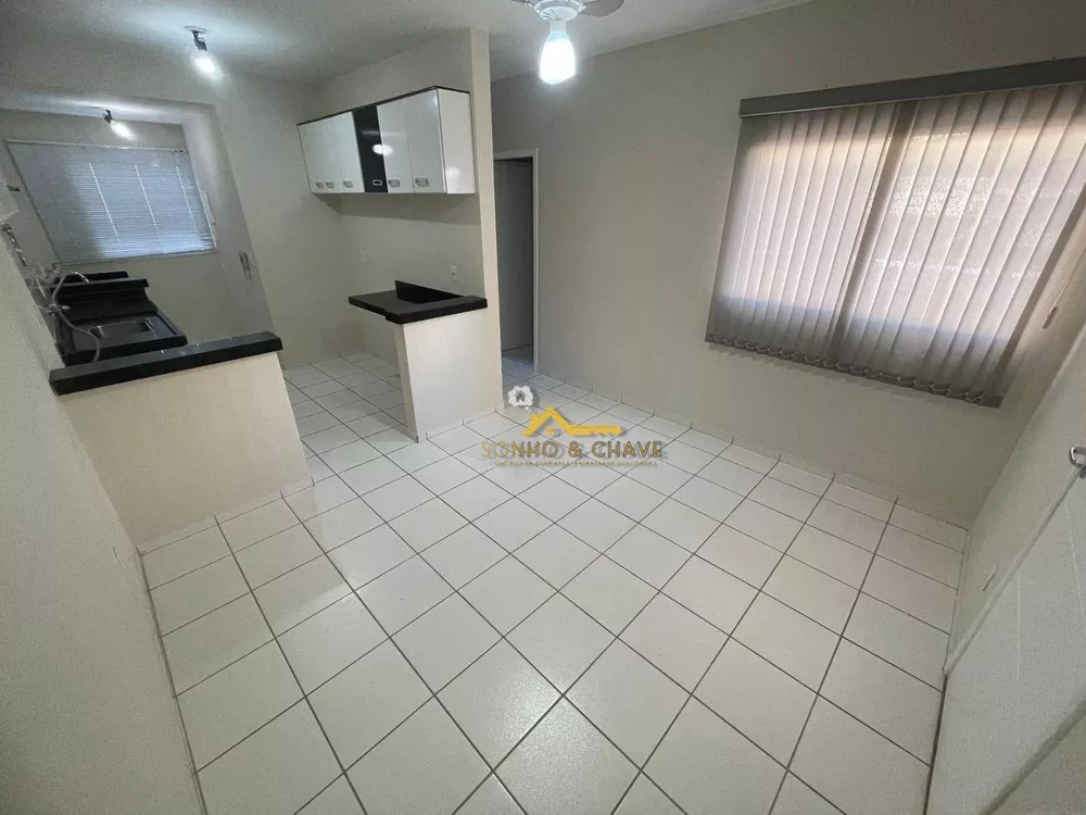 Apartamento à venda e aluguel com 2 quartos, 45m² - Foto 2