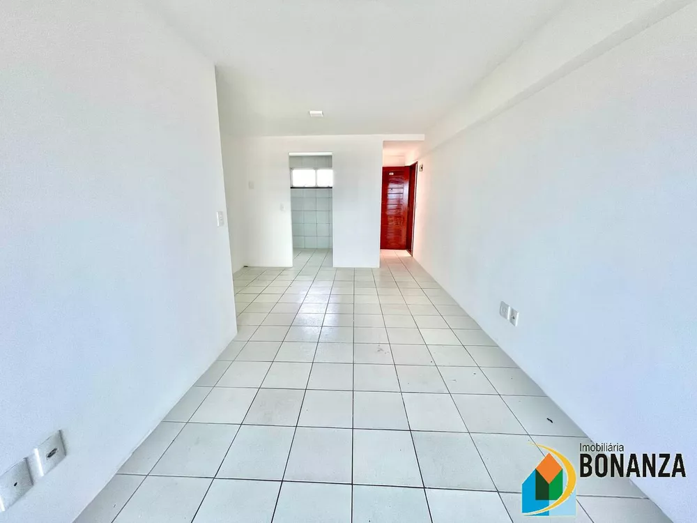 Apartamento para alugar com 2 quartos, 64m² - Foto 2