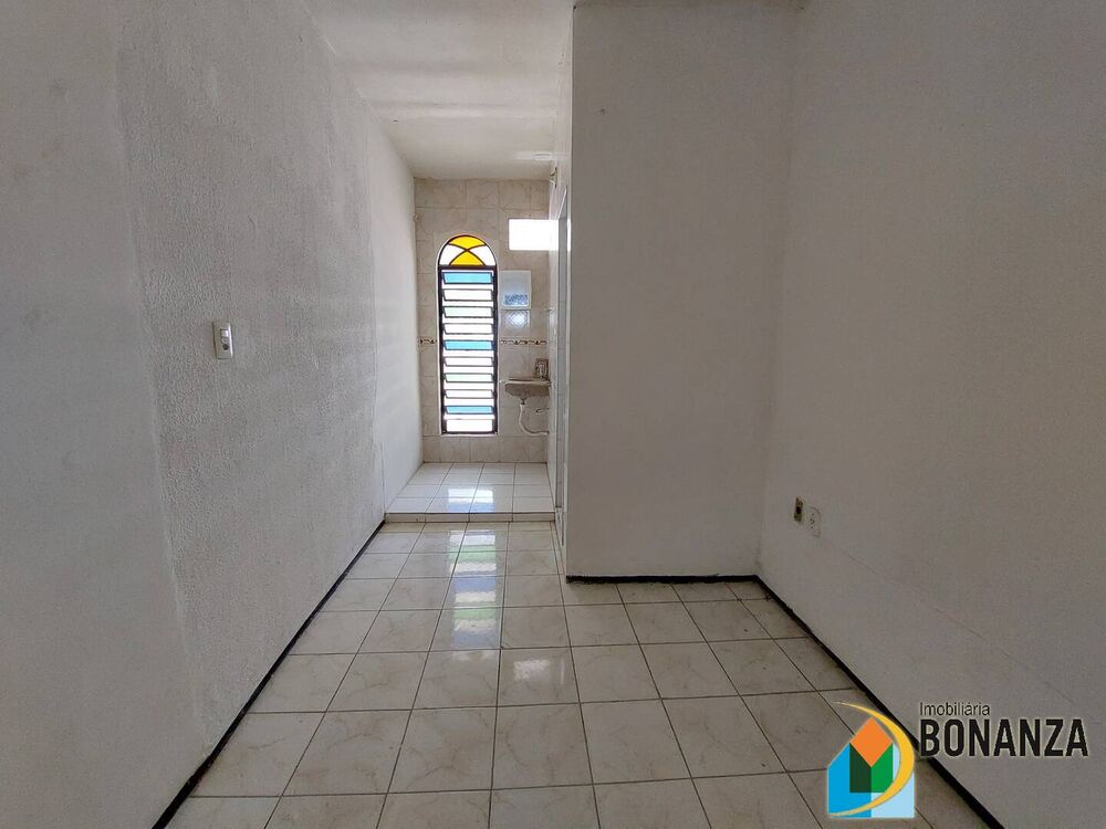 Kitnet e Studio para alugar com 1 quarto, 38m² - Foto 2