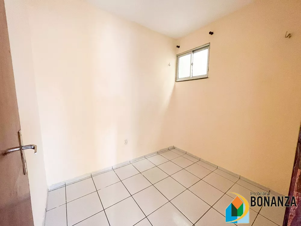 Apartamento para alugar com 2 quartos, 40m² - Foto 4