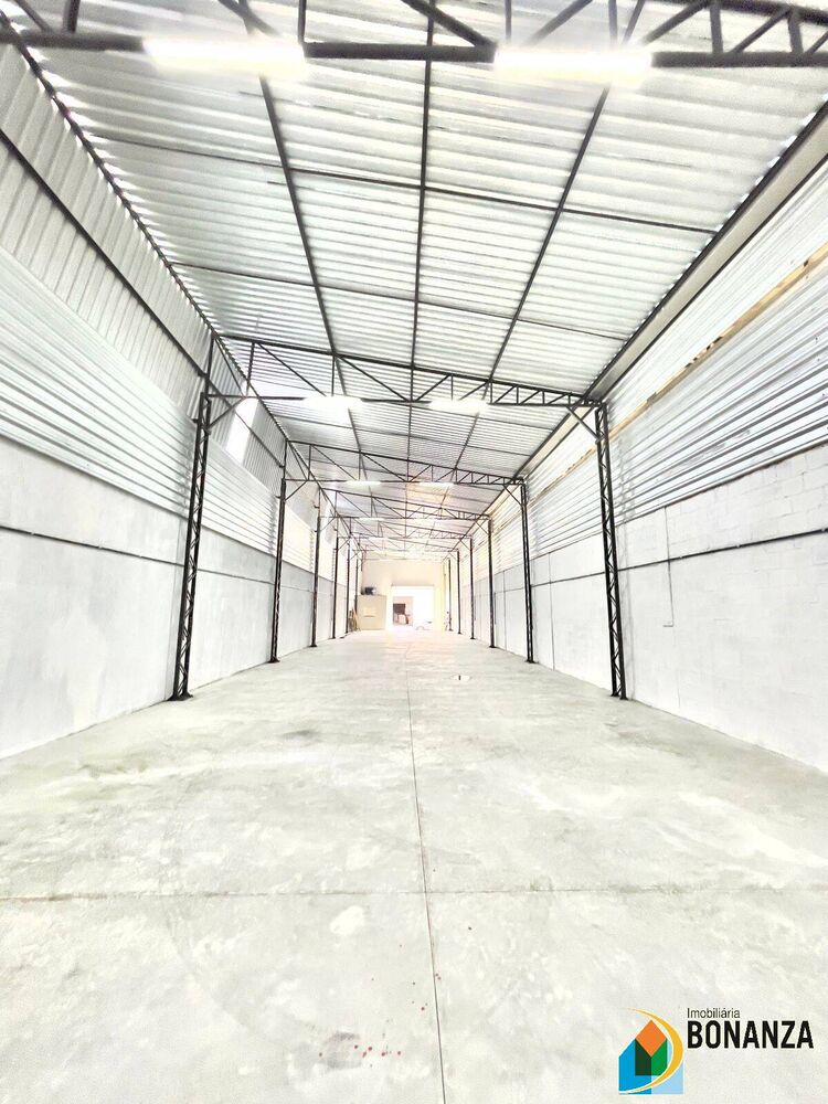 Depósito-Galpão-Armazém para alugar, 420m² - Foto 2