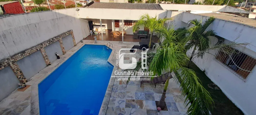 Casa, 5 quartos, 400 m² - Foto 1