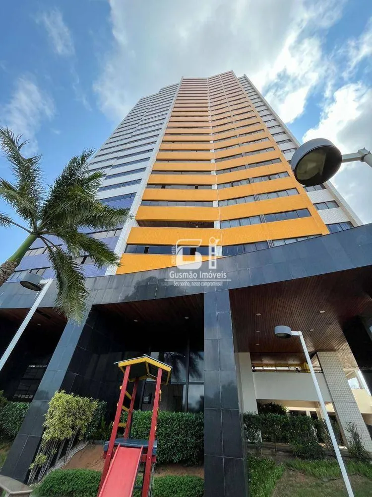 Apartamento, 3 quartos, 170 m² - Foto 2
