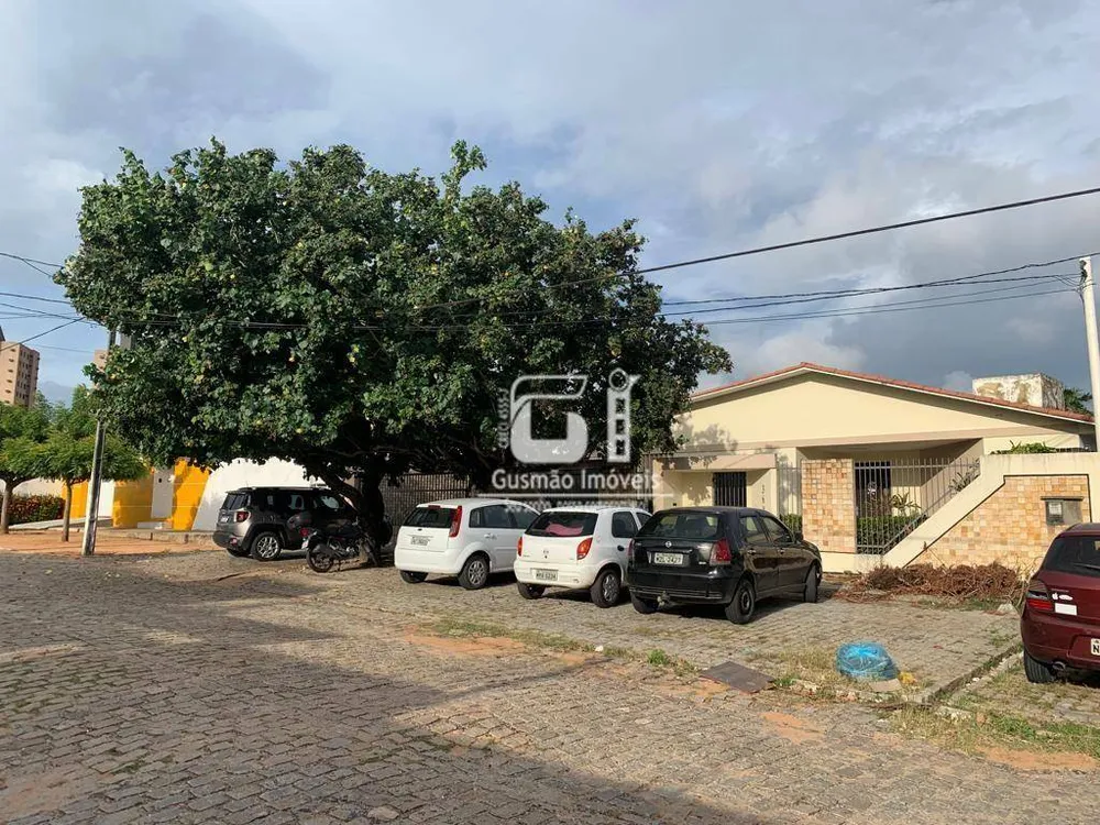 Casa, 6 quartos, 545 m² - Foto 2