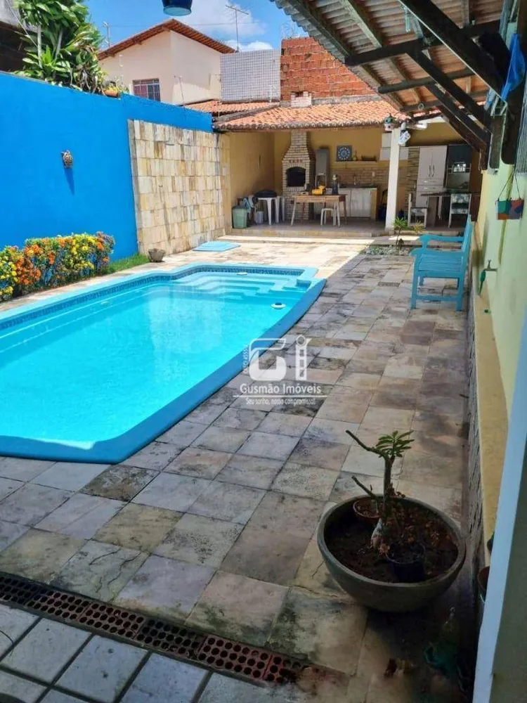 Casa, 3 quartos, 275 m² - Foto 4