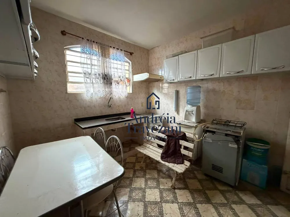 Casa, 4 quartos, 200 m² - Foto 4