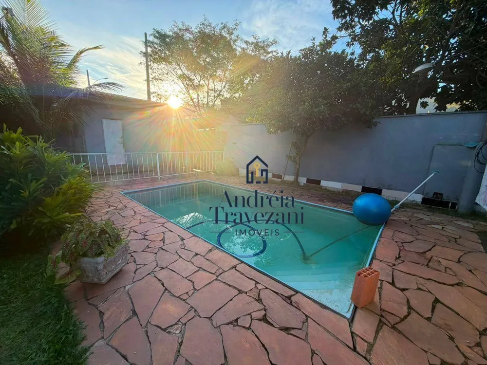 Casa, 3 quartos, 300 m² - Foto 2