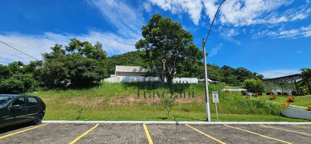 Loteamento e Condomínio, 361 m² - Foto 14