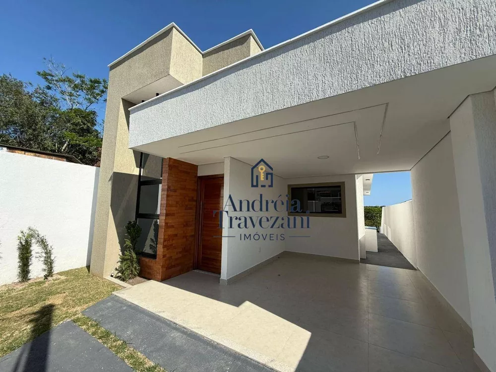 Casa, 3 quartos, 108 m² - Foto 2