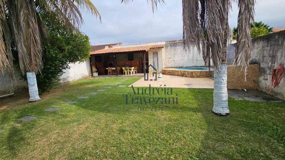 Casa, 2 quartos, 70 m² - Foto 1