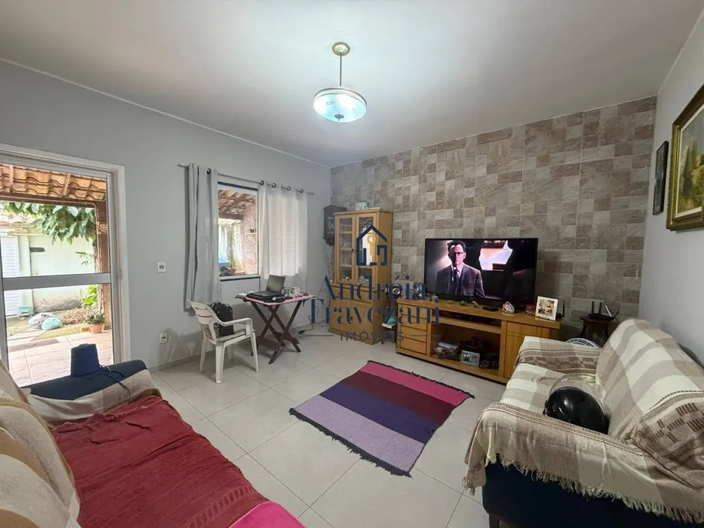 Casa, 4 quartos, 159 m² - Foto 2