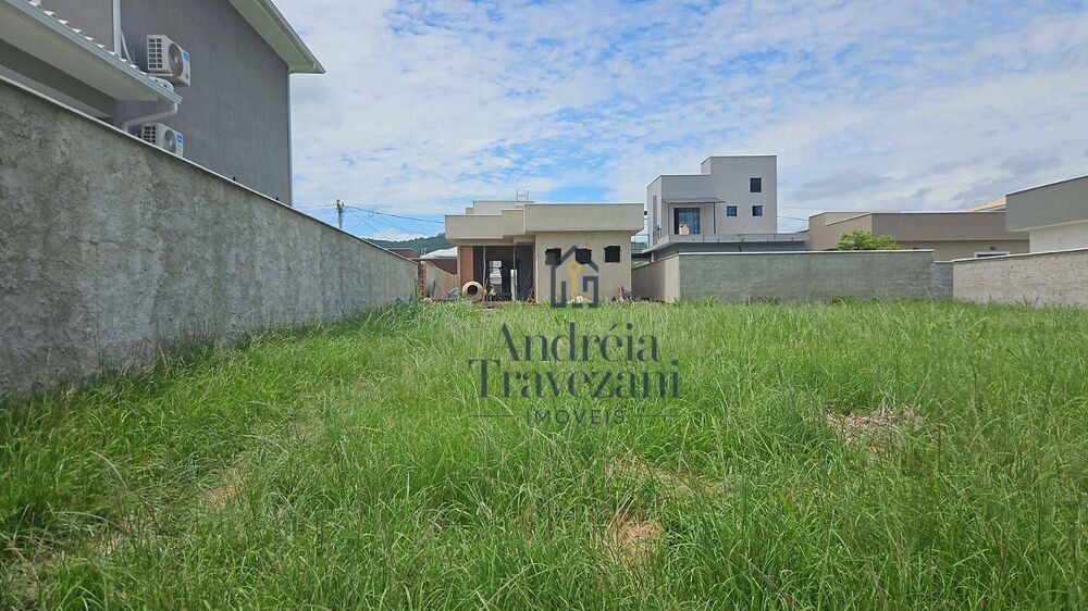 Loteamento e Condomínio, 240 m² - Foto 1