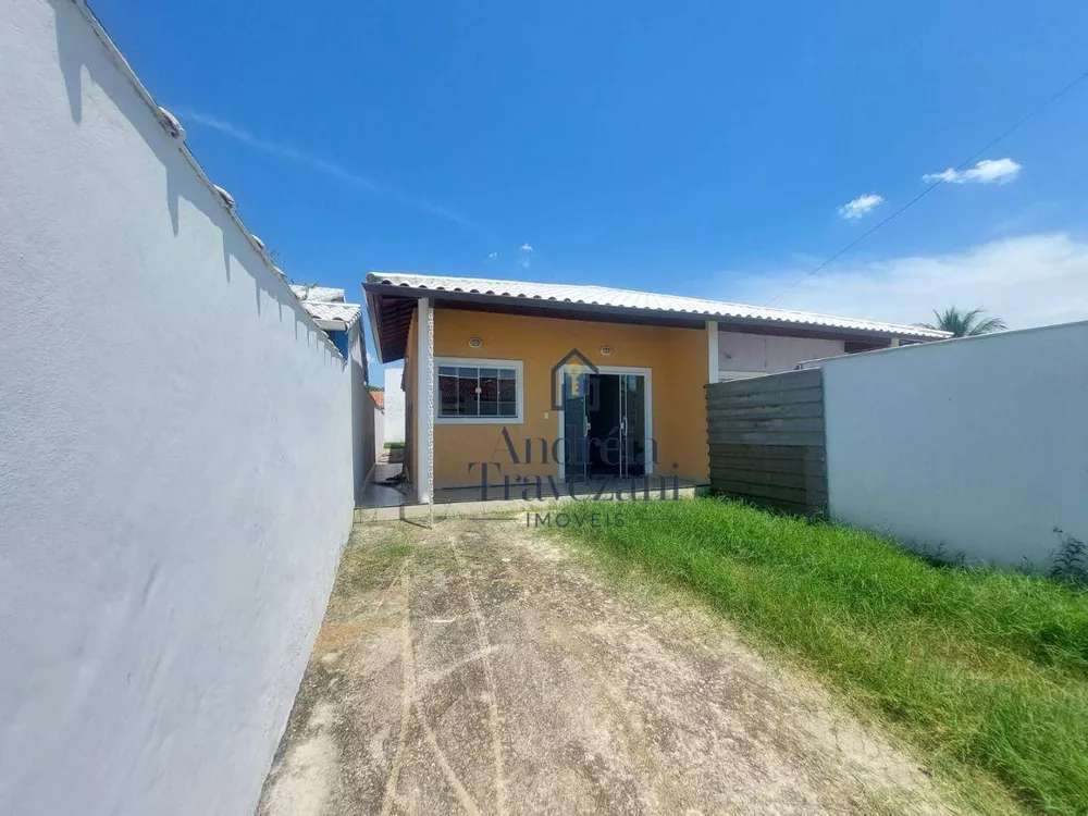 Casa, 2 quartos, 80 m² - Foto 1