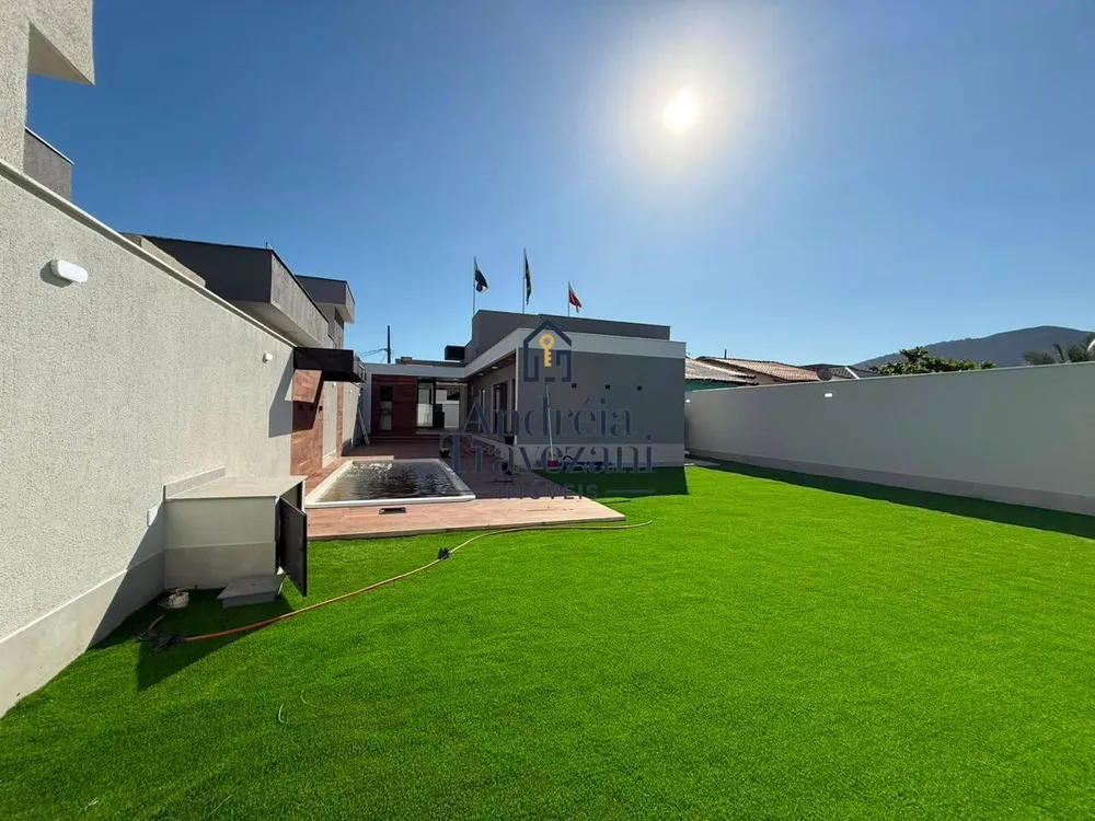 Casa, 3 quartos, 220 m² - Foto 36
