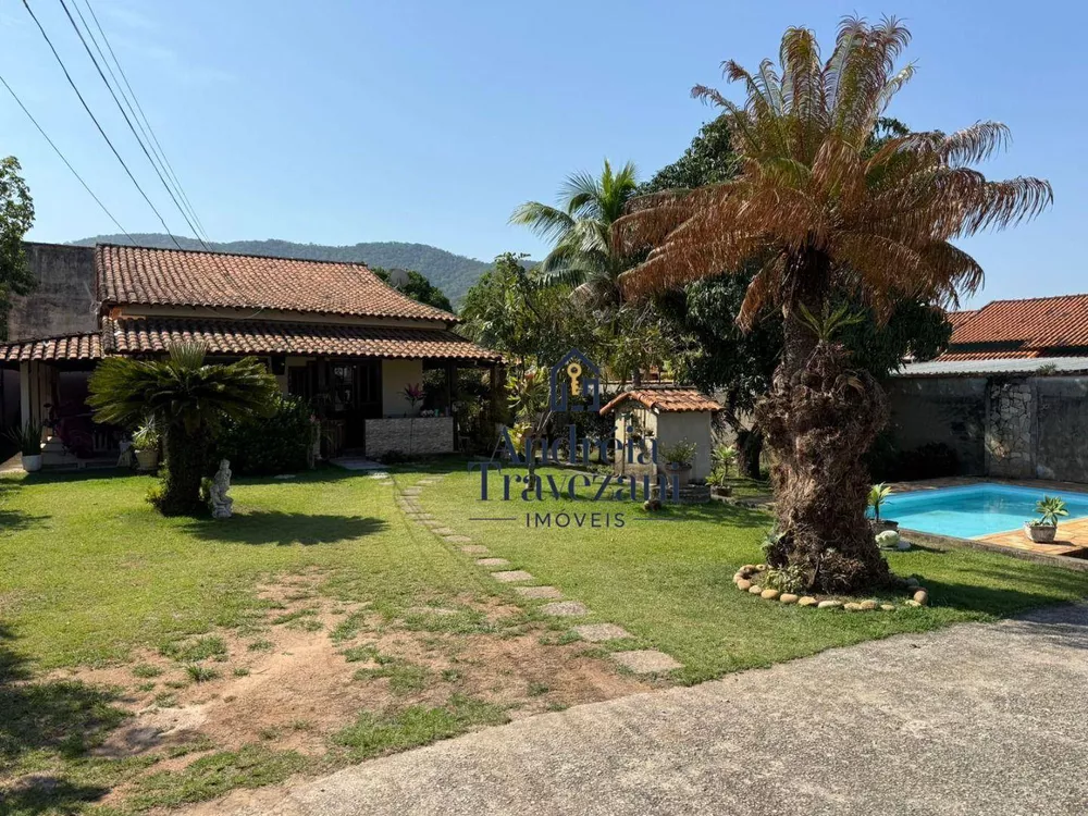 Casa, 3 quartos, 245 m² - Foto 23