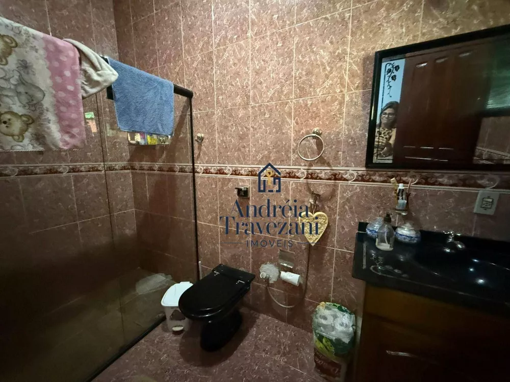 Casa, 3 quartos, 245 m² - Foto 11