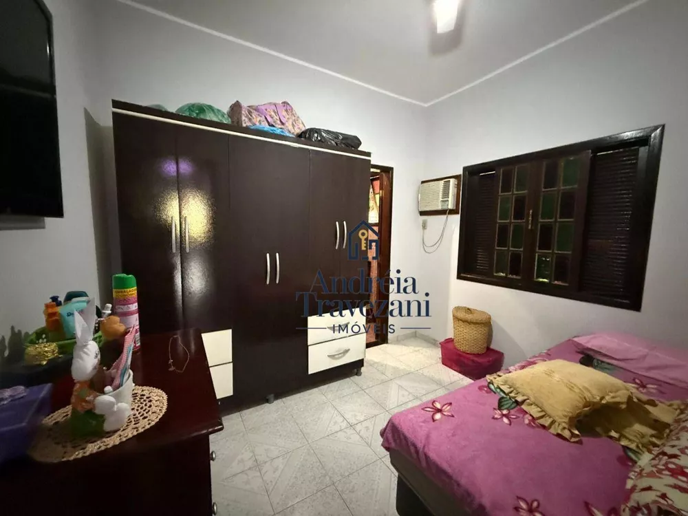 Casa, 3 quartos, 245 m² - Foto 14