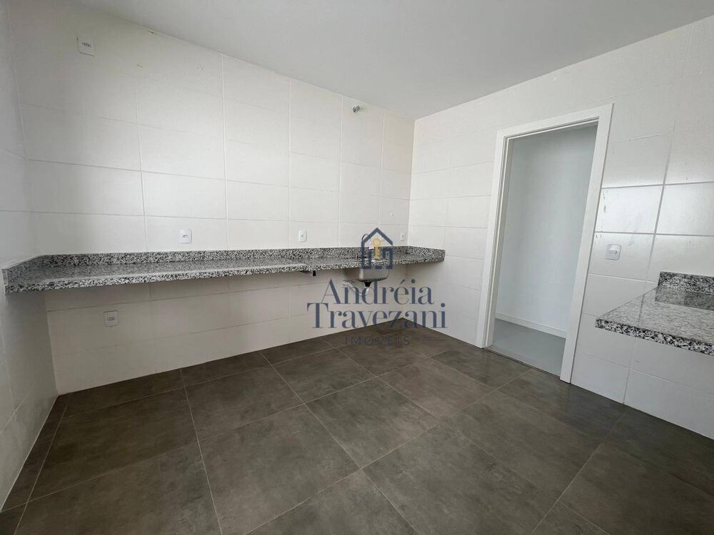 Casa, 6 quartos, 200 m² - Foto 8