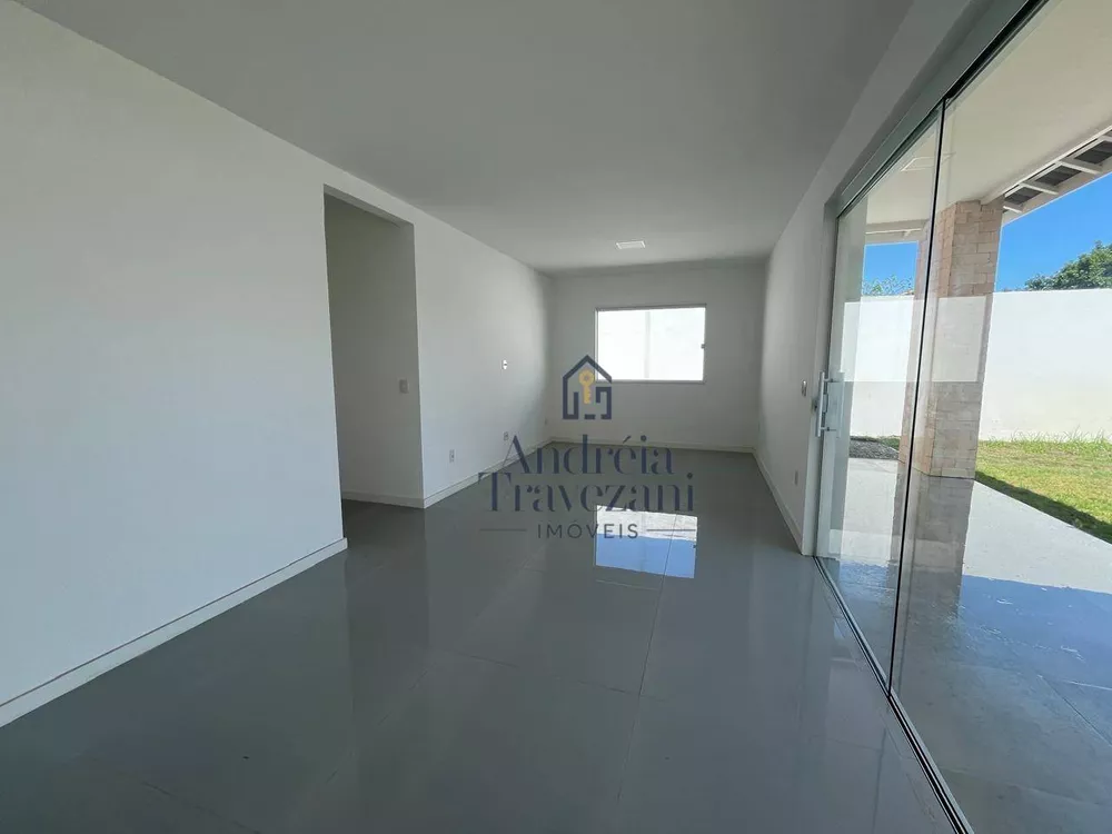 Casa, 6 quartos, 200 m² - Foto 2