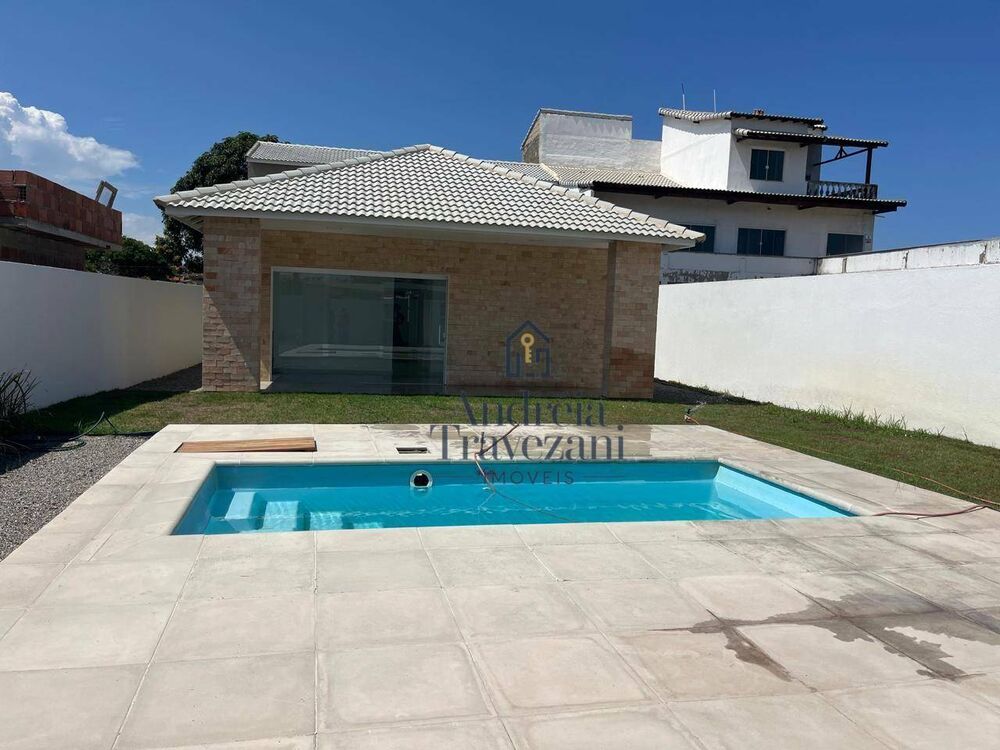 Casa, 6 quartos, 200 m² - Foto 1