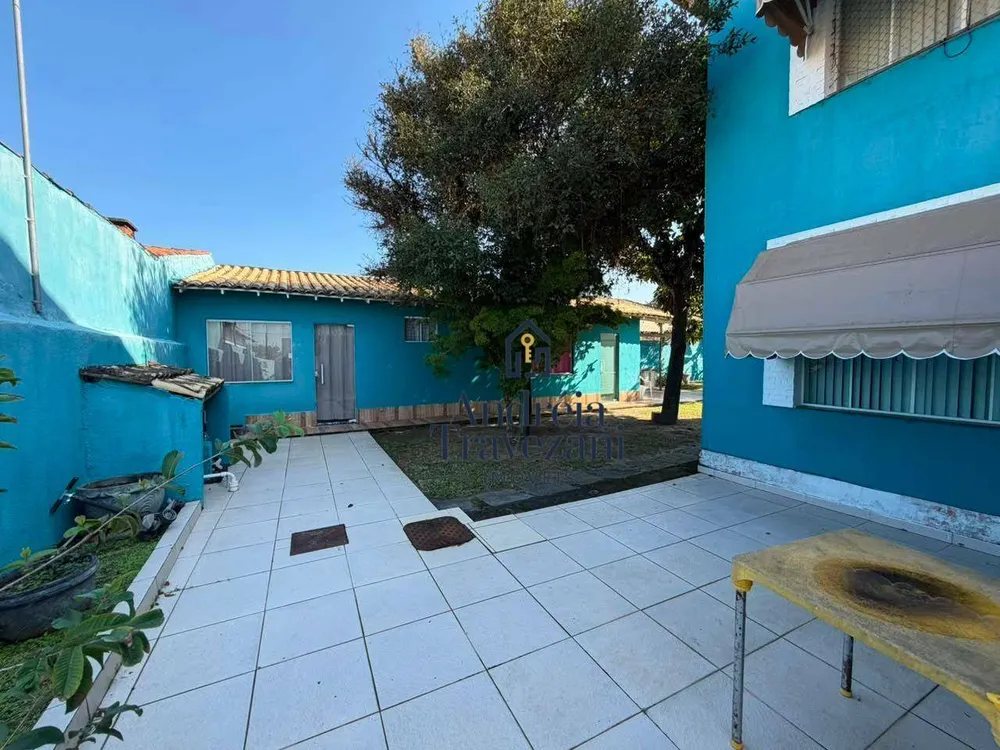 Casa, 4 quartos, 250 m² - Foto 45