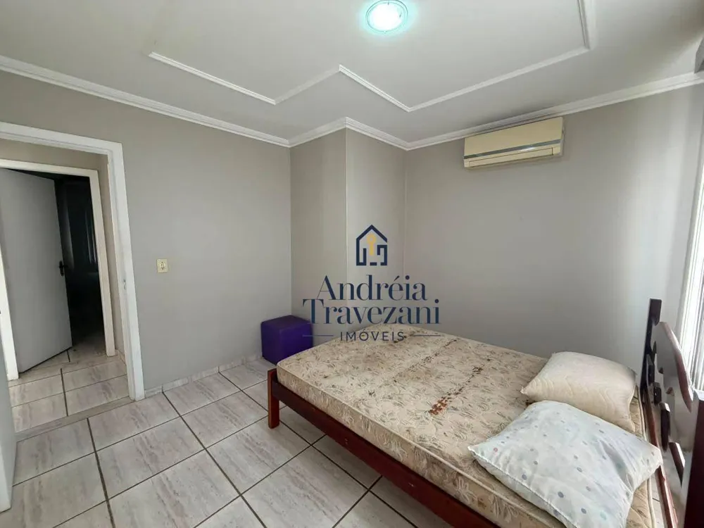 Casa, 4 quartos, 250 m² - Foto 25