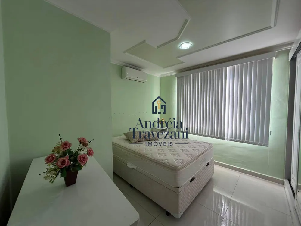 Casa, 4 quartos, 250 m² - Foto 19