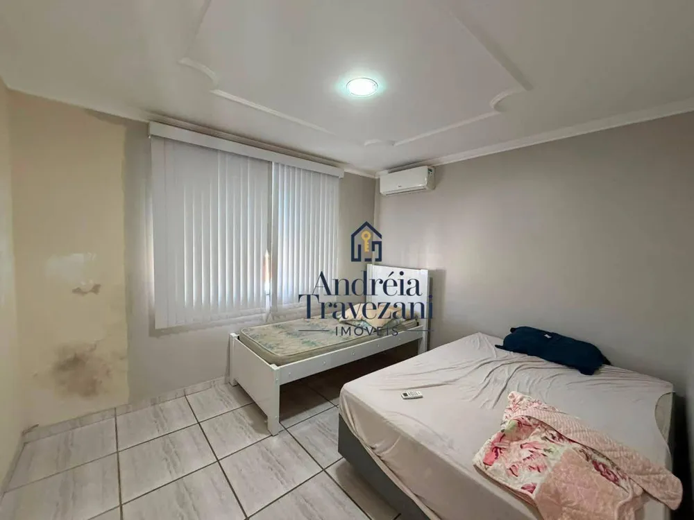 Casa, 4 quartos, 250 m² - Foto 29