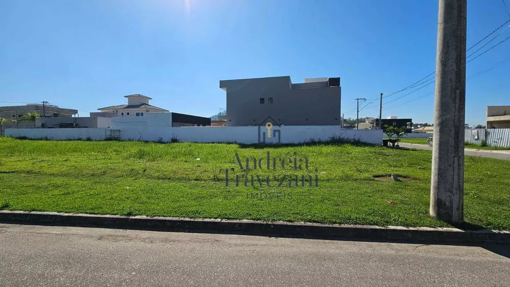 Loteamento e Condomínio, 595 m² - Foto 1