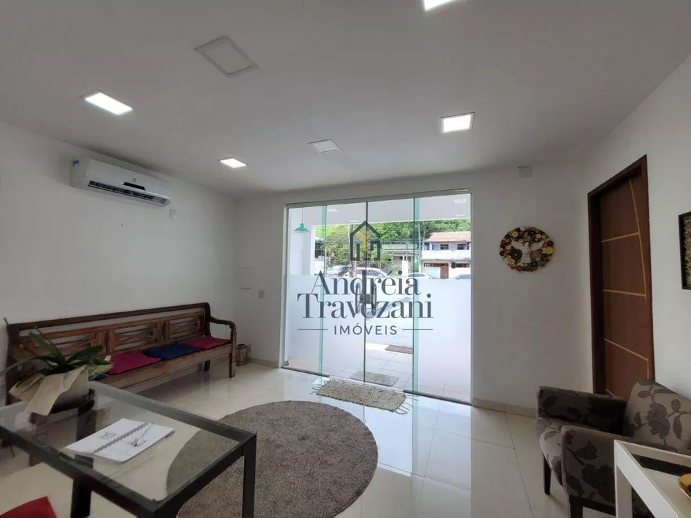 Casa, 3 quartos, 183 m² - Foto 12