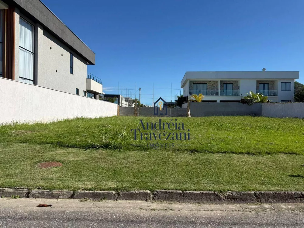 Loteamento e Condomínio, 360 m² - Foto 1