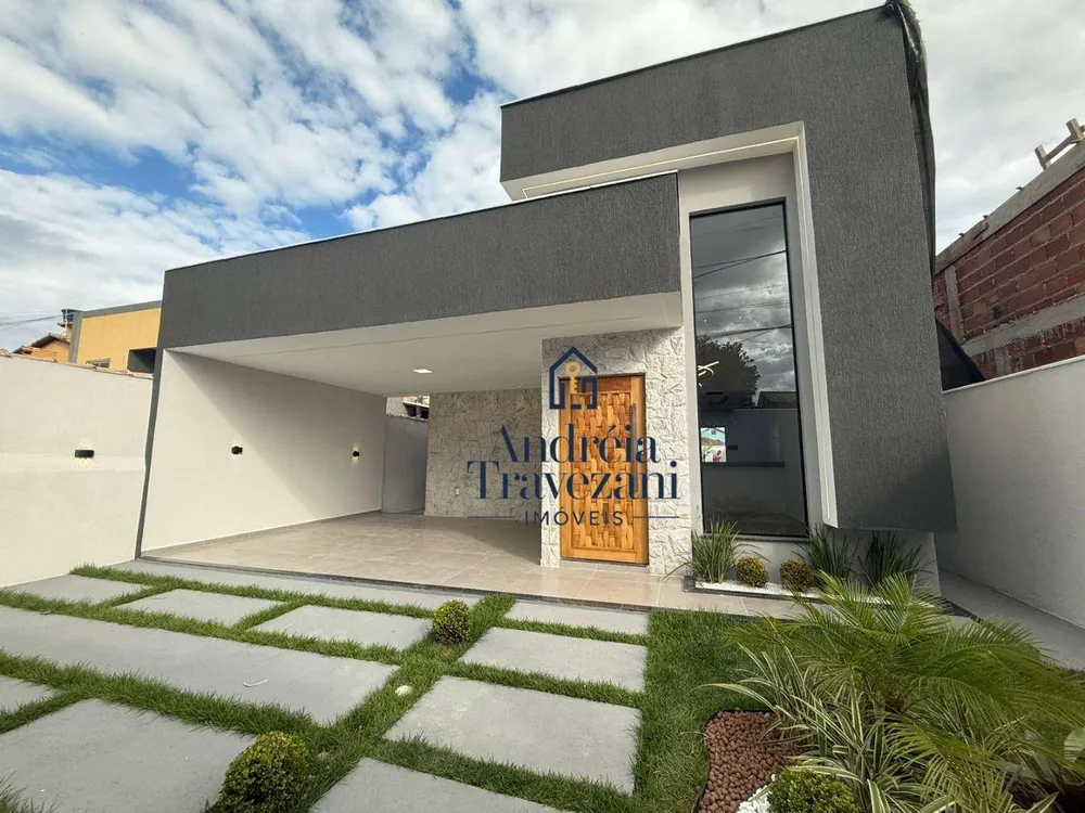 Casa, 3 quartos, 141 m² - Foto 1