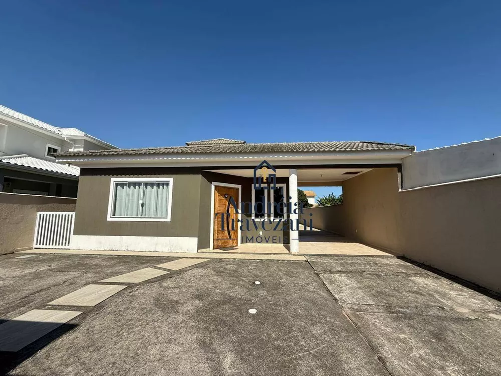 Casa, 3 quartos, 192 m² - Foto 2