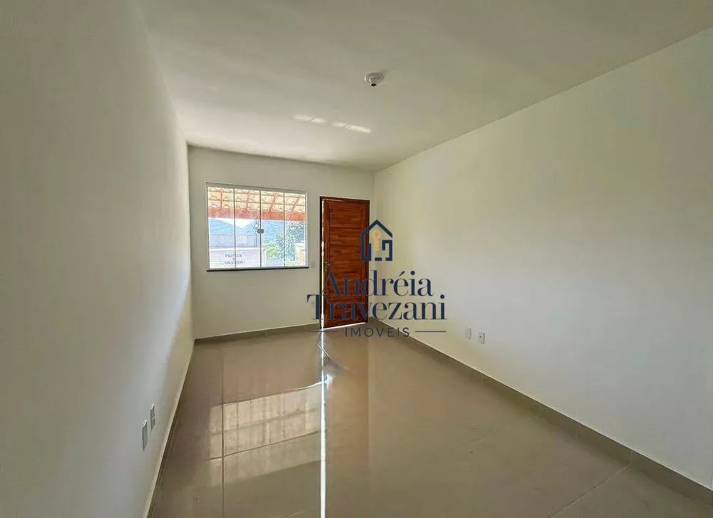 Casa, 2 quartos, 72 m² - Foto 2