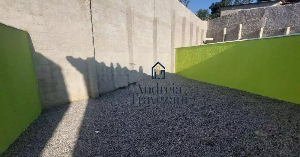 Casa, 2 quartos, 72 m² - Foto 1
